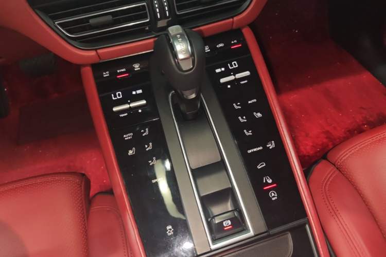 Used Porsche Macan 2022 Macan 2.0T Gear Lever
