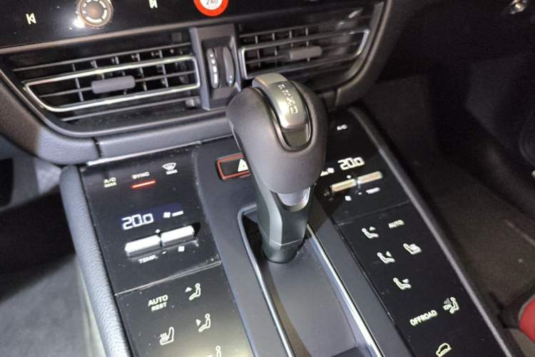 Used Porsche Macan 2022 Macan 2.0T Gear Lever