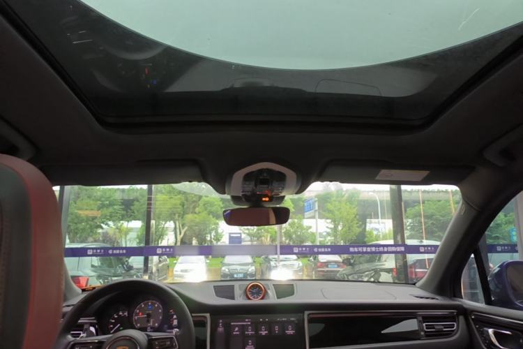 Used Porsche Macan 2022 Macan S 2.9T Headliner