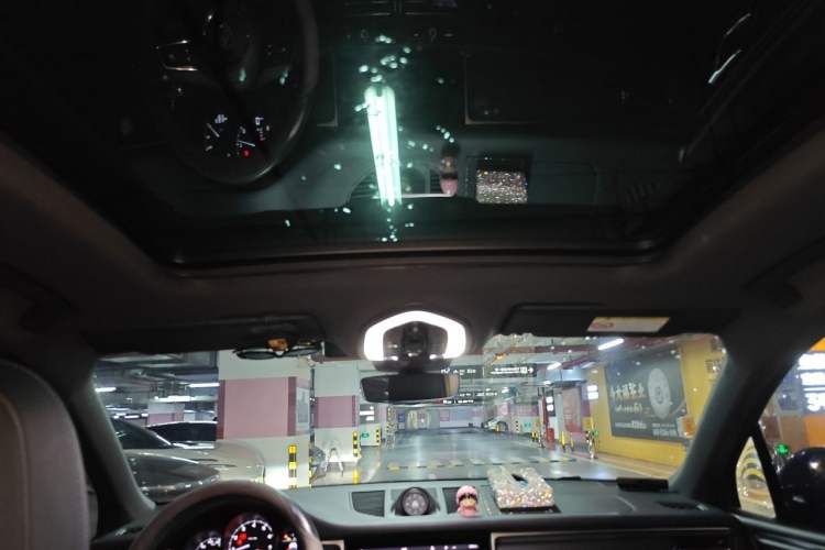 Used Porsche Macan 2022 Macan 2.0T Headliner