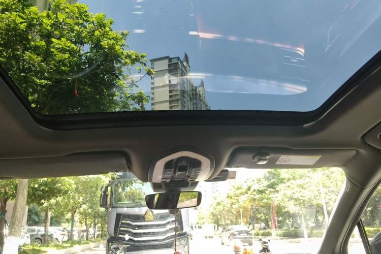 Used Porsche Macan 2022 Macan 2.0T Headliner