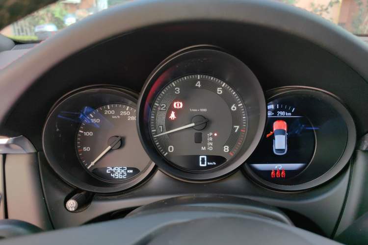Used Porsche Macan 2022 Macan T 2.0T Instrument Cluster