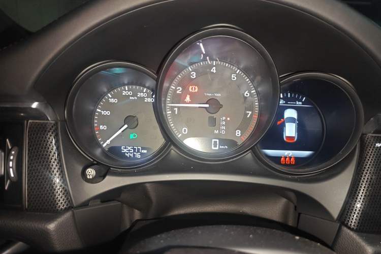Used Porsche Macan 2022 Macan 2.0T Instrument Cluster
