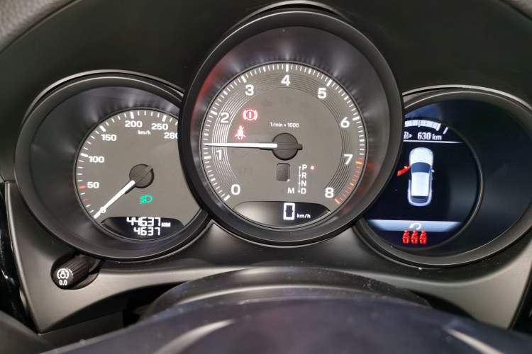 Used Porsche Macan 2022 Macan 2.0T Instrument Cluster