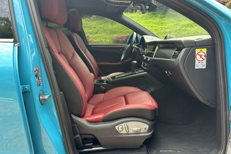 Used Porsche Macan 2022 Macan 2.0T Interior 6