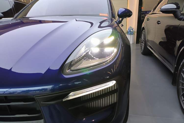 Used Porsche Macan 2022 Macan S 2.9T Left Front Headlight