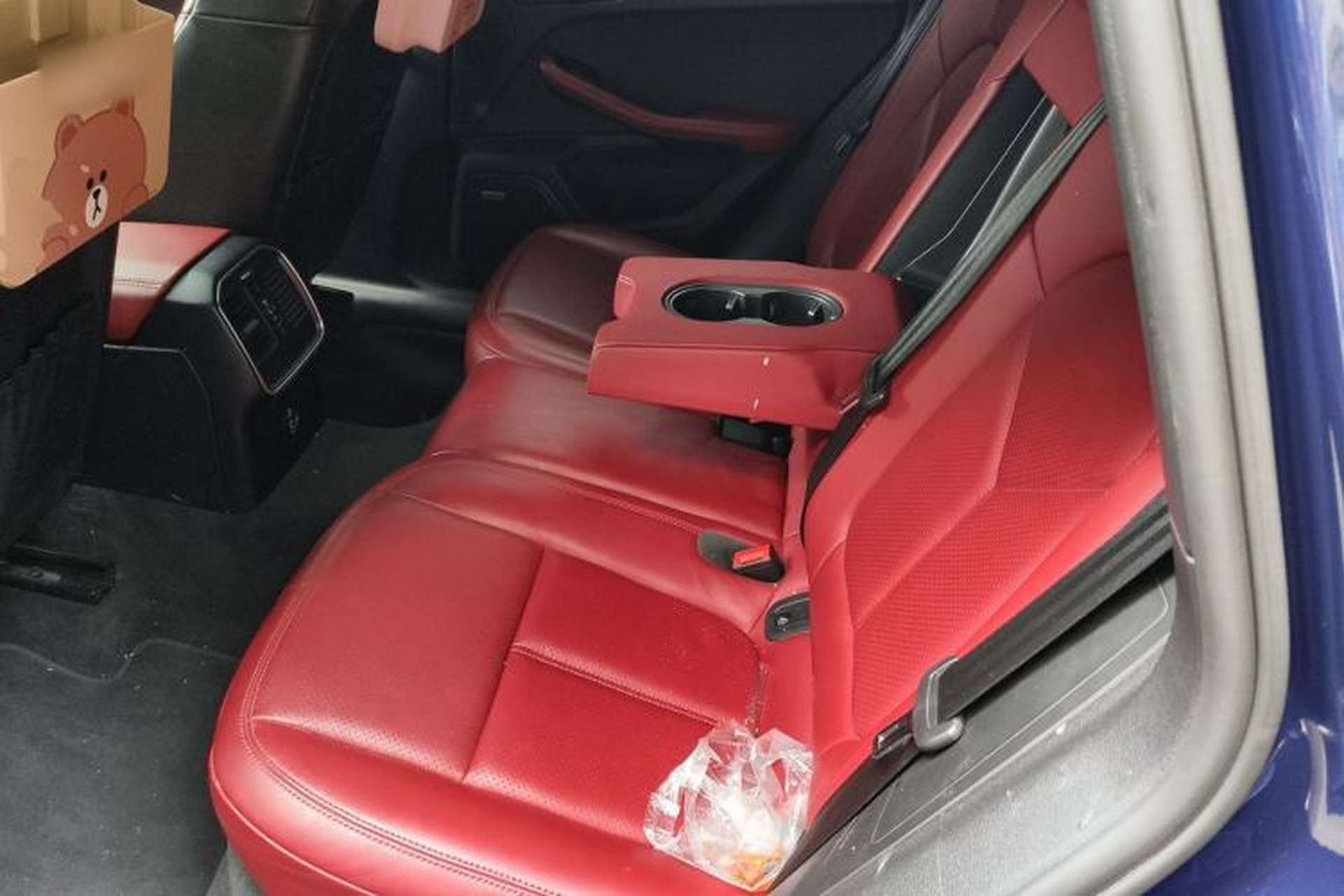 Used Porsche Macan 2022 Macan S 2.9T Left Rear Seat