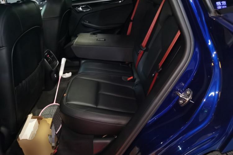 Used Porsche Macan 2022 Macan 2.0T Left Rear Seat