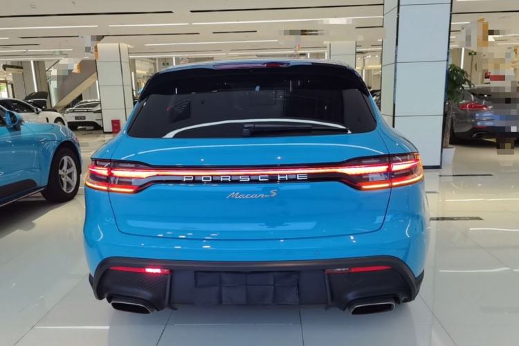 Used Porsche Macan 2022 Macan 2.0T Rear