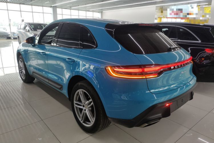 Used Porsche Macan 2022 Macan 2.0T Rear Left 45 Deg