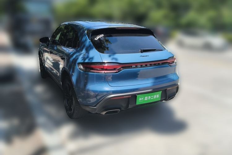 Used Porsche Macan 2022 Macan 2.0T Rear Left 45 Deg