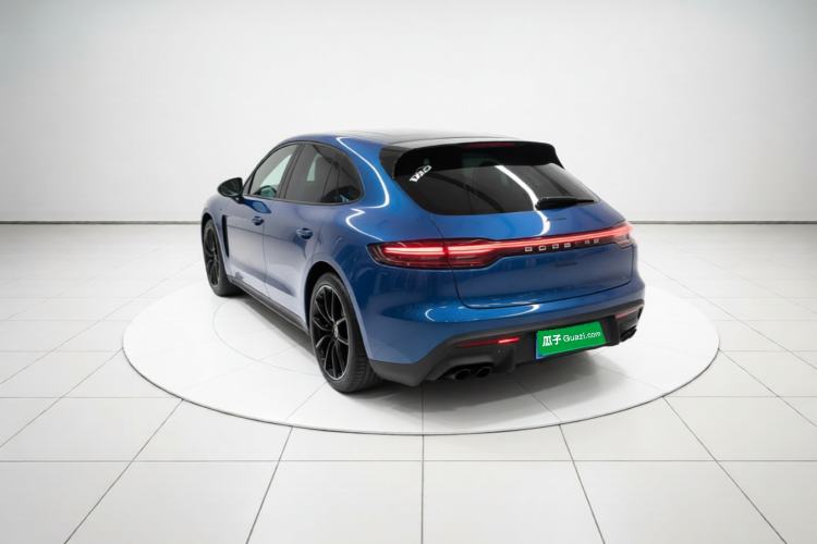 Used Porsche Macan 2022 Macan 2.0T Rear Left 45 Deg