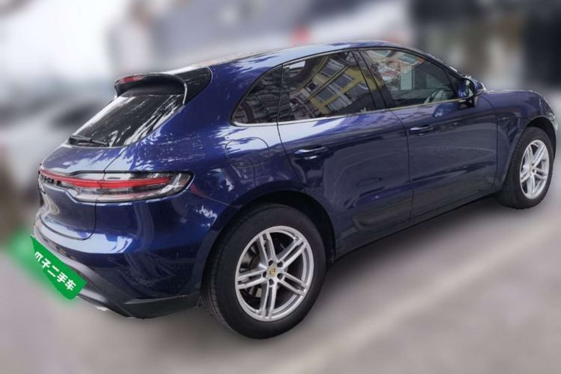 Used Porsche Macan 2022 Macan 2.0T Rear Right 45 Deg