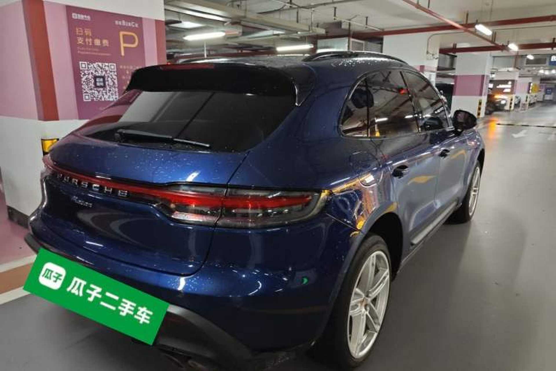 Used Porsche Macan 2022 Macan 2.0T Rear Right 45 Deg