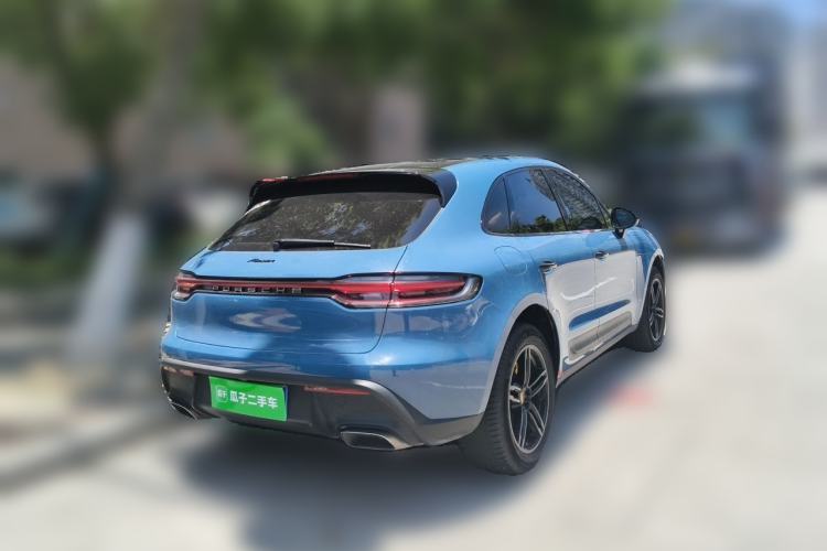 Used Porsche Macan 2022 Macan 2.0T Rear Right 45 Deg