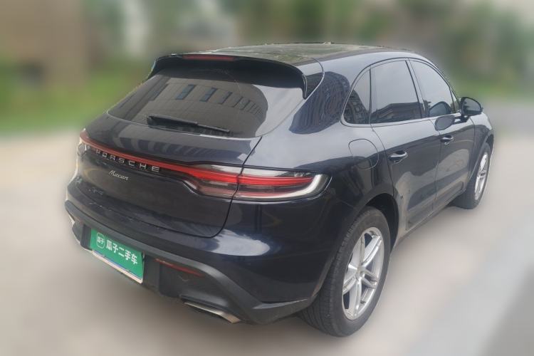 Used Porsche Macan 2022 Macan 2.0T Rear Right 45 Deg