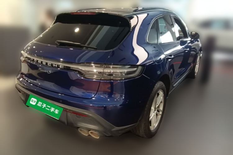 Used Porsche Macan 2022 Macan 2.0T Rear Right 45 Deg
