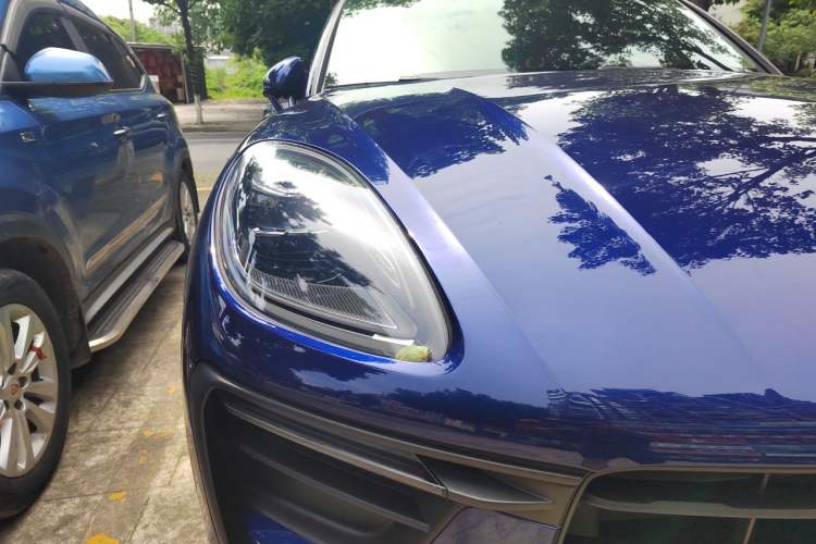 Used Porsche Macan 2022 Macan 2.0T Right Front Headlight
