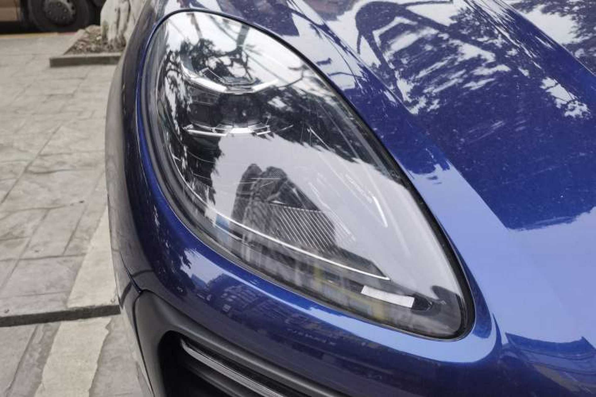 Used Porsche Macan 2022 Macan 2.0T Right Front Headlight