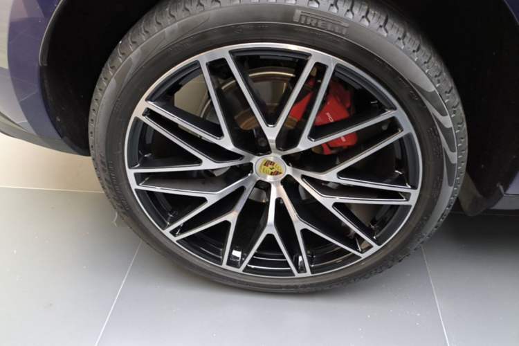Used Porsche Macan 2022 Macan S 2.9T Right Rear Wheel Hub