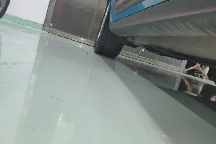 Used Porsche Macan 2022 Macan 2.0T Right Side Sill