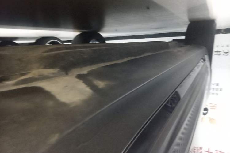 Used Porsche Macan 2022 Macan 2.0T Right Side Sill