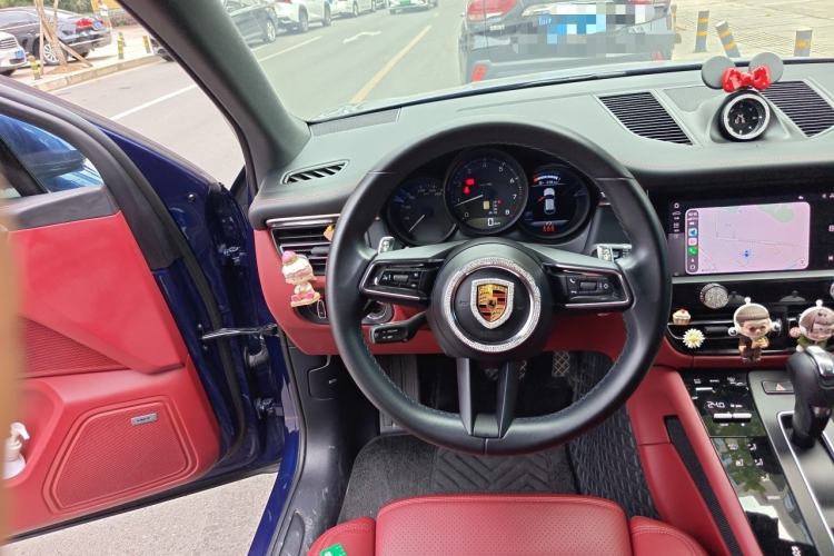 Used Porsche Macan 2022 Macan 2.0T Steering Wheel
