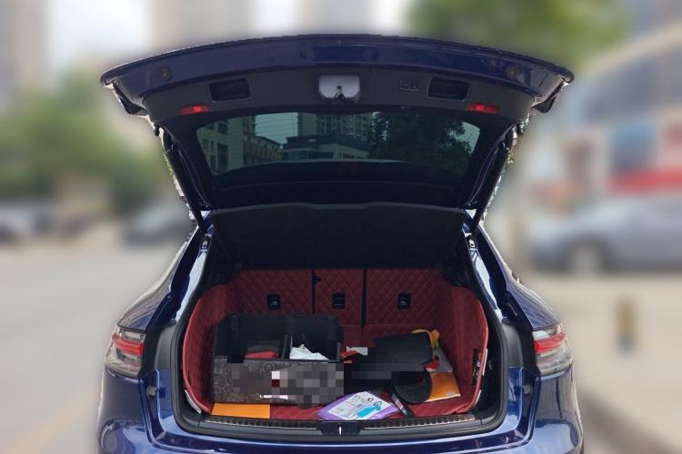 Used Porsche Macan 2022 Macan 2.0T Trunk