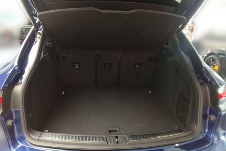 Used Porsche Macan 2022 Macan S 2.9T Trunk