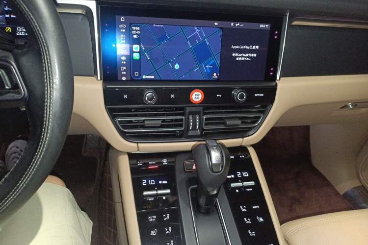 Used Porsche Macan 2022 Macan 2.0T Audio And AC Panel
