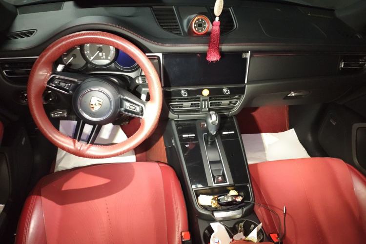 Used Porsche Macan 2022 Macan 2.0T Center Console