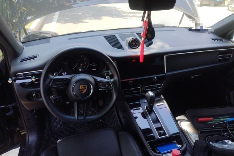Used Porsche Macan 2022 Macan 2.0T Center Console