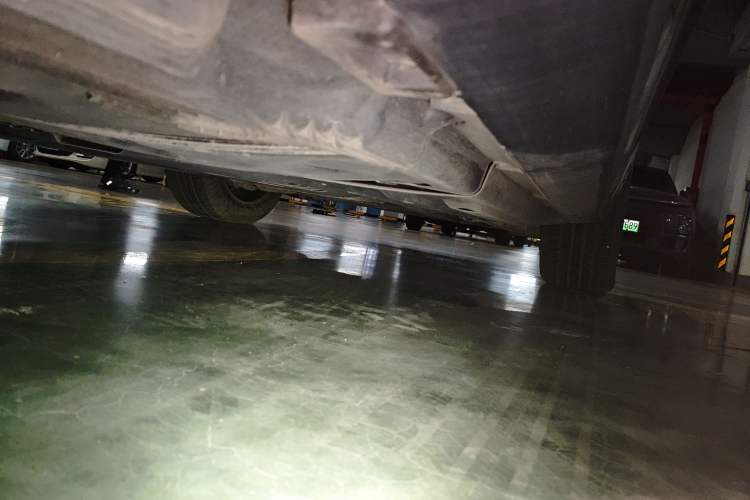 Used Porsche Macan 2022 Macan 2.0T Chassis Rear Right