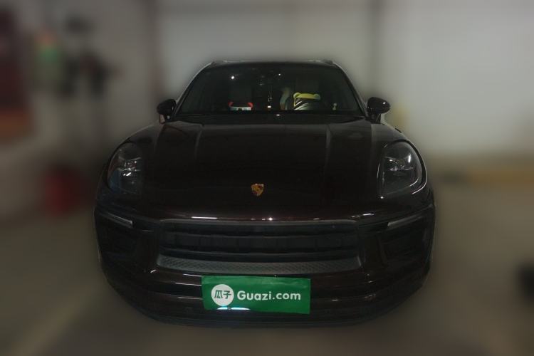 Used Porsche Macan 2022 Macan 2.0T Front