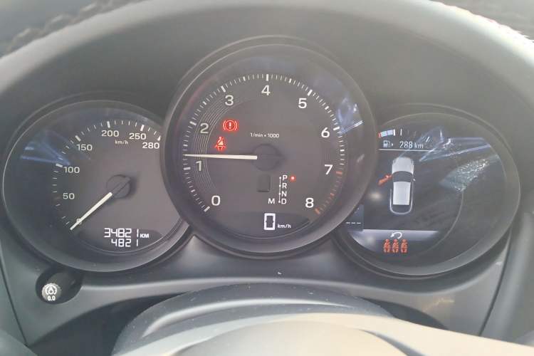Used Porsche Macan 2022 Macan 2.0T Instrument Cluster