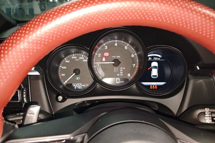 Used Porsche Macan 2022 Macan 2.0T Instrument Cluster