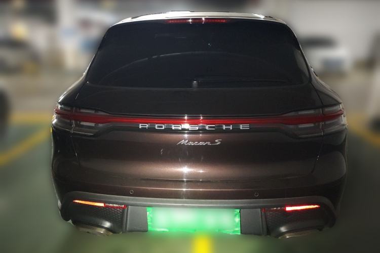 Used Porsche Macan 2022 Macan 2.0T Rear