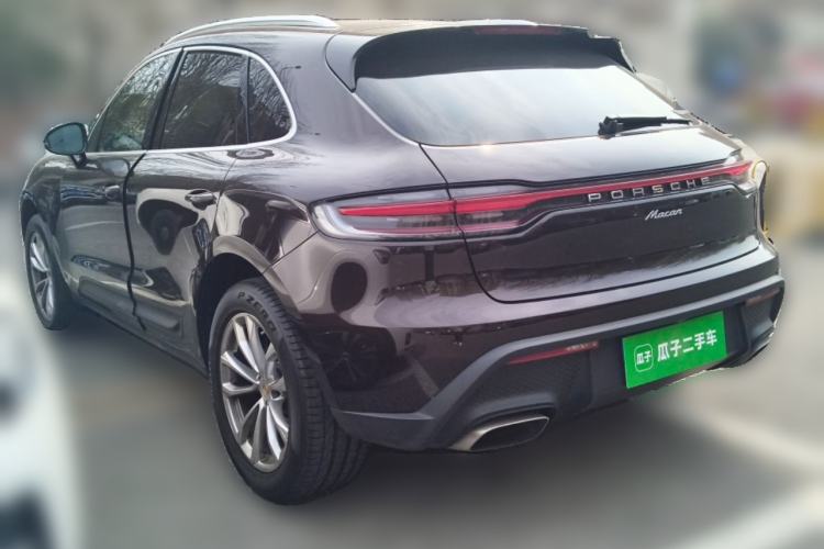 Used Porsche Macan 2022 Macan 2.0T Rear Left 45 Deg