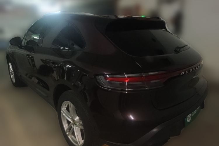 Used Porsche Macan 2022 Macan 2.0T Rear Left 45 Deg