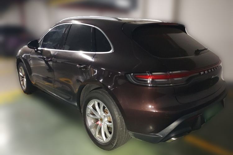 Used Porsche Macan 2022 Macan 2.0T Rear Left 45 Deg