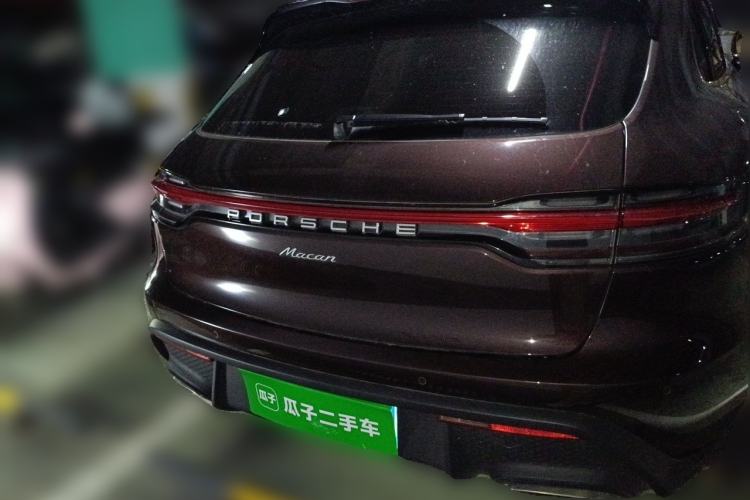Used Porsche Macan 2022 Macan 2.0T Rear
