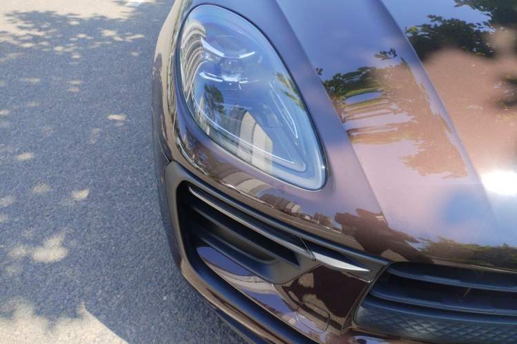 Used Porsche Macan 2022 Macan 2.0T Right Front Headlight