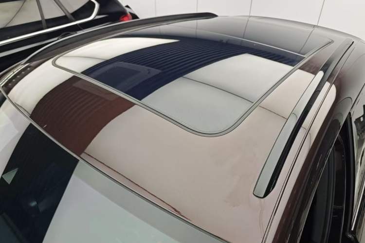 Used Porsche Macan 2022 Macan 2.0T Roof