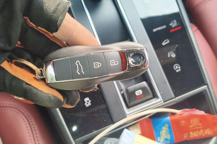 Used Porsche Macan 2022 Macan 2.0T Vehicle Key