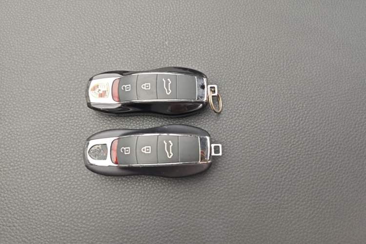 Used Porsche Macan 2022 Macan 2.0T Vehicle Key