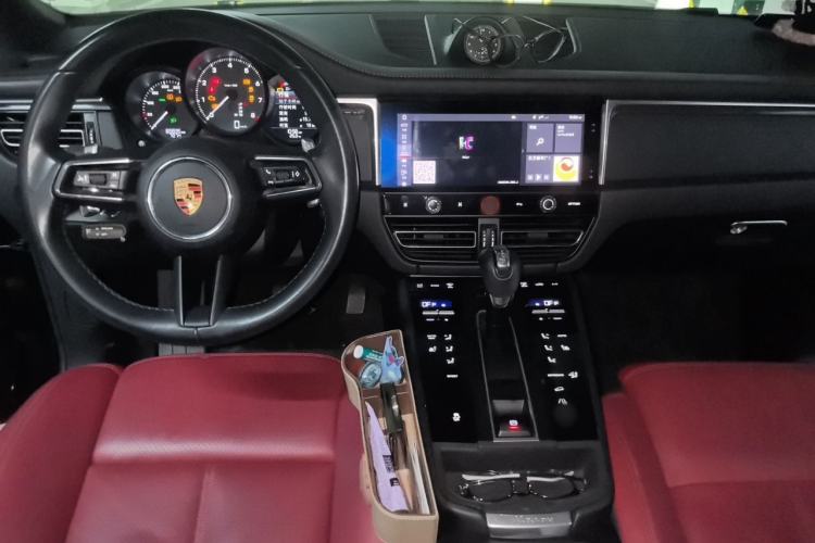 Used Porsche Macan 2022 Macan 2.0T Center Console