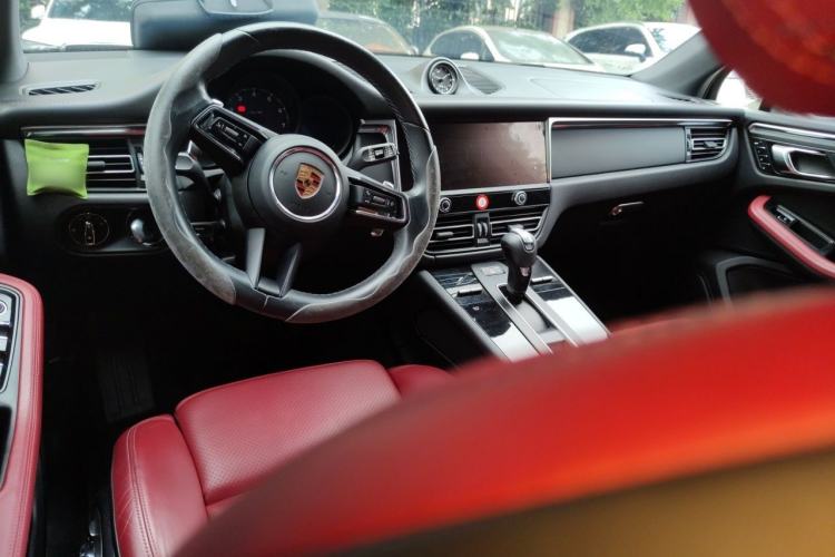 Used Porsche Macan 2022 Macan T 2.0T Center Console