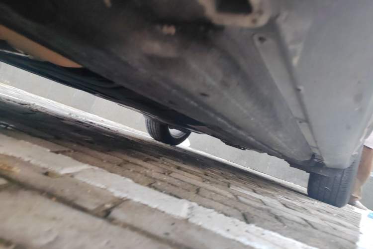 Used Porsche Macan 2022 Macan 2.0T Chassis Front Left