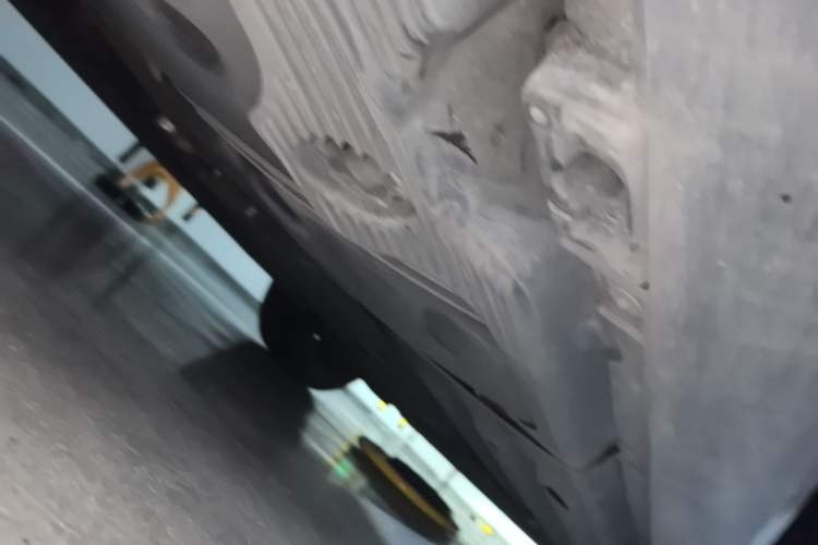 Used Porsche Macan 2022 Macan 2.0T Chassis Rear Right