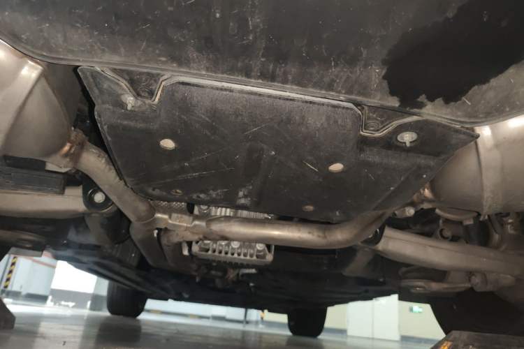 Used Porsche Macan 2022 Macan 2.0T Chassis Rear
